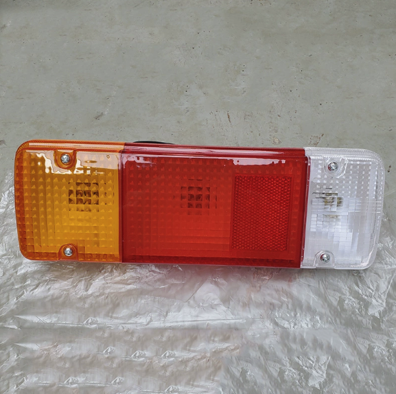 81550-804228155080422 Suitable for Toyota Land Cruiser LED Tail Light Right Rear Combination Lamp